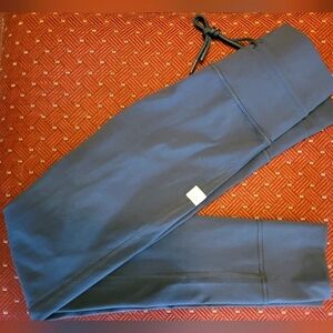 Vuori Daily Leggings XS in Slate Gray